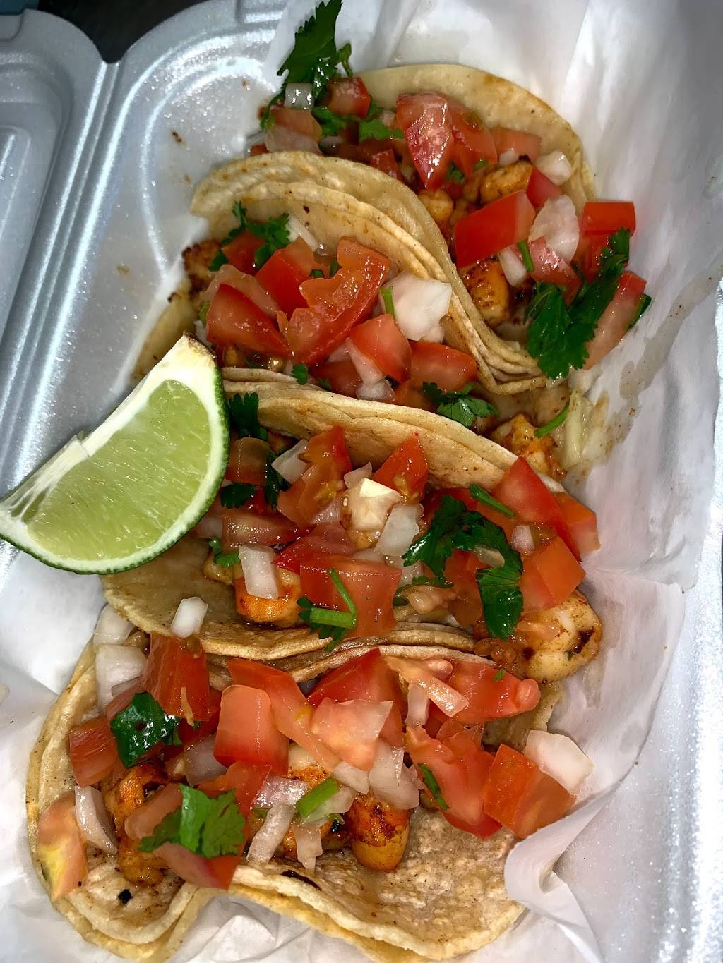 Salmex Restaurant | restaurant | 709 S 24th St, Omaha, NE 68102, USA | 4025064591 OR +1 402-506-4591