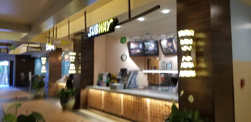 Subway | meal takeaway | 2233 Kalakaua Ave Suite 3, Honolulu, HI 96815, USA | 8089231304 OR +1 808-923-1304