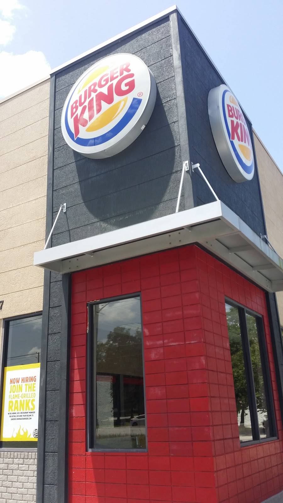 Burger King | restaurant | 1197 Alafaya Trail, Oviedo, FL 32765, USA | 4073663339 OR +1 407-366-3339