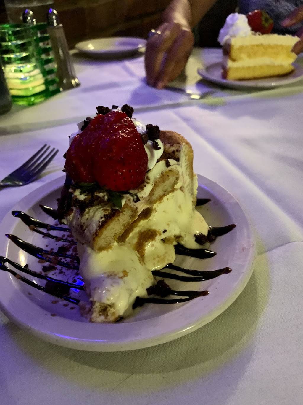 Pinocchios Italian Restaurant and Wine Store | restaurant | 518 Salisbury Ave, Spencer, NC 28159, USA | 7046368891 OR +1 704-636-8891