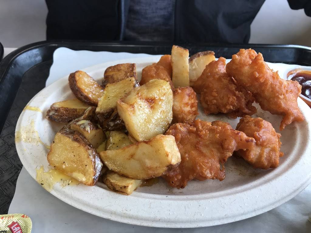 Chicken Shack Rochester | meal takeaway | 213 W University Dr, Rochester, MI 48307, USA | 2486561100 OR +1 248-656-1100