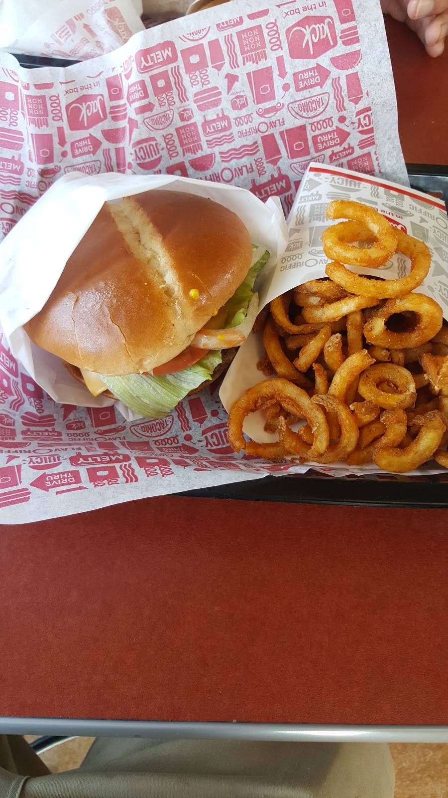 Jack in the Box | restaurant | 7161 W Craig Rd, Las Vegas, NV 89129, USA | 7023950851 OR +1 702-395-0851