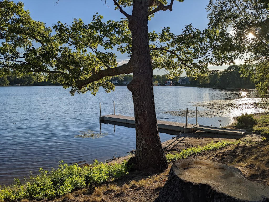 Towne Tavern & Treehouse | restaurant | 242 Mattakeesett St, Pembroke, MA 02359, USA | 7812933600 OR +1 781-293-3600