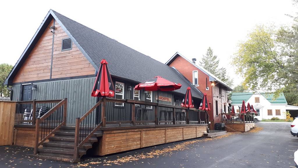 Bistro Manchester | restaurant | 474 Route 105, Chelsea, QC J9B 1L2, Canada | 8198277727 OR +1 819-827-7727