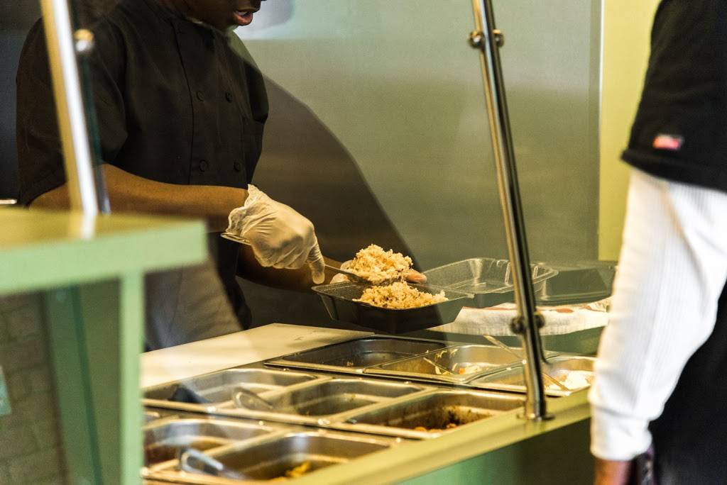 Pots & Pans Jamaican Cuisine | restaurant | 325 S Main St, Akron, OH 44308, USA | 2347062300 OR +1 234-706-2300