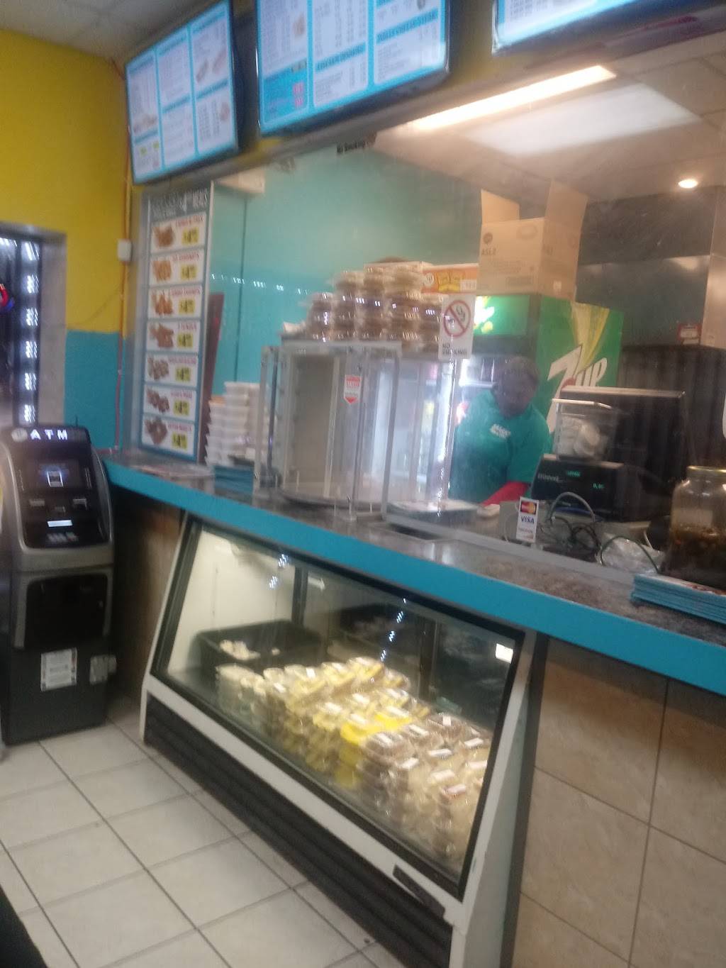 Sharks Fish & chicken Grill | restaurant | 5053 W Division St, Chicago, IL 60651, USA | 7734172451 OR +1 773-417-2451