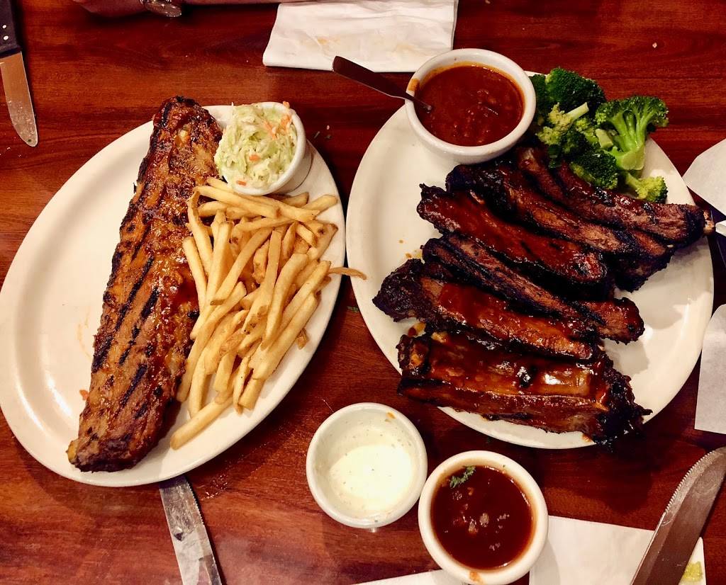 Tony Romas | restaurant | 1000 Universal Studios Blvd, Universal City, CA 91608, USA | 8187637674 OR +1 818-763-7674