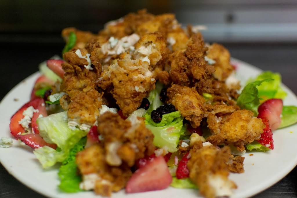 Pbodys - Clarksville Country Club | restaurant | 334 Fairway Dr, Clarksville, TN 37043, USA | 9312414040 OR +1 931-241-4040