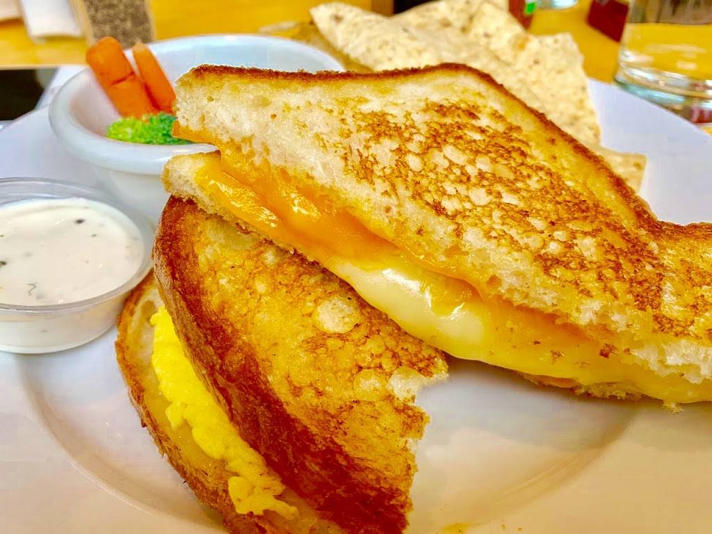 Half Day Cafe | restaurant | 8825 Wilkens Blvd, Mason, OH 45040, USA | 5132041965 OR +1 513-204-1965