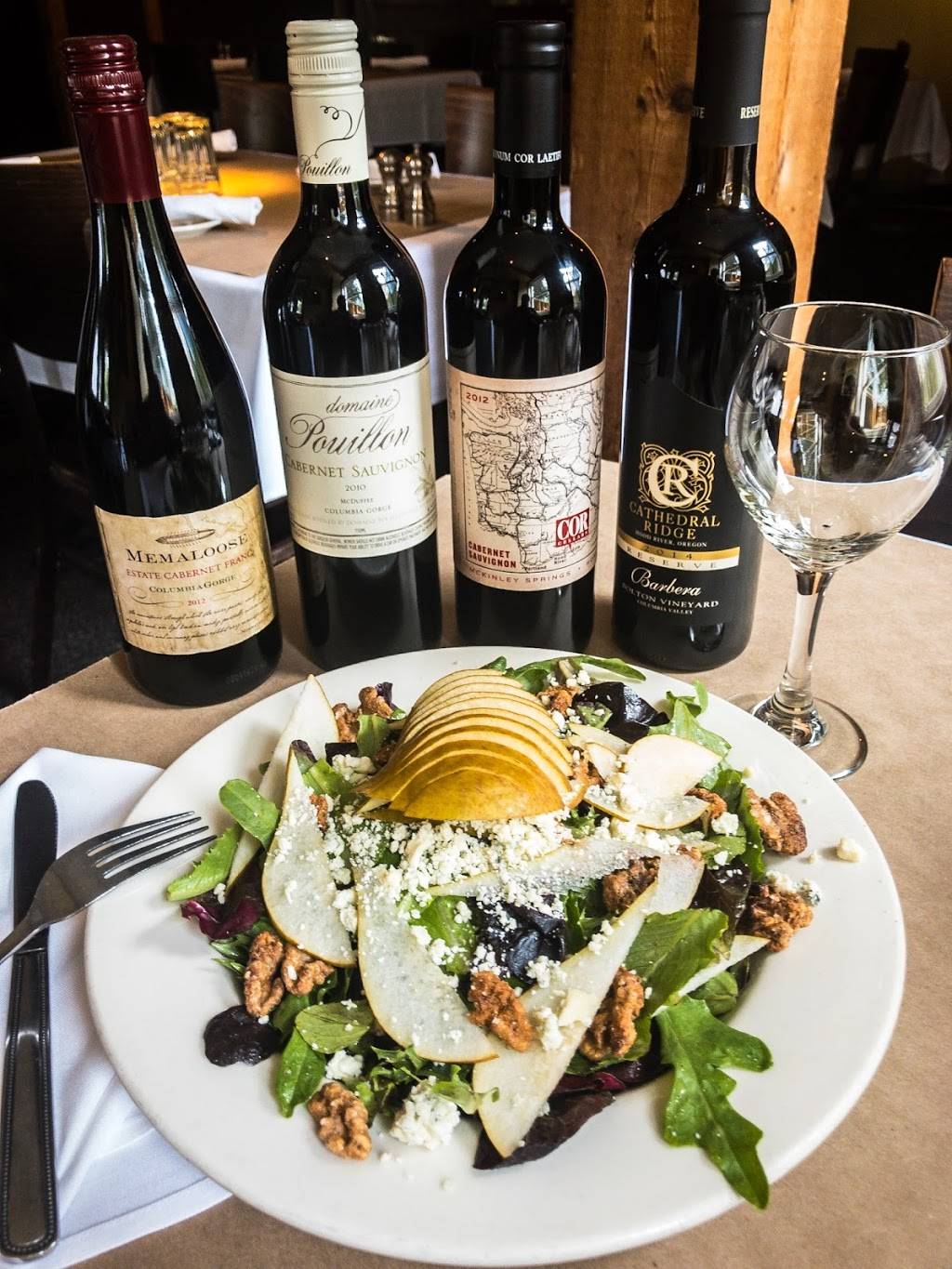 The Sixth Street Bistro & Pub | restaurant | 509 Cascade Ave, Hood River, OR 97031, USA | 5413865737 OR +1 541-386-5737