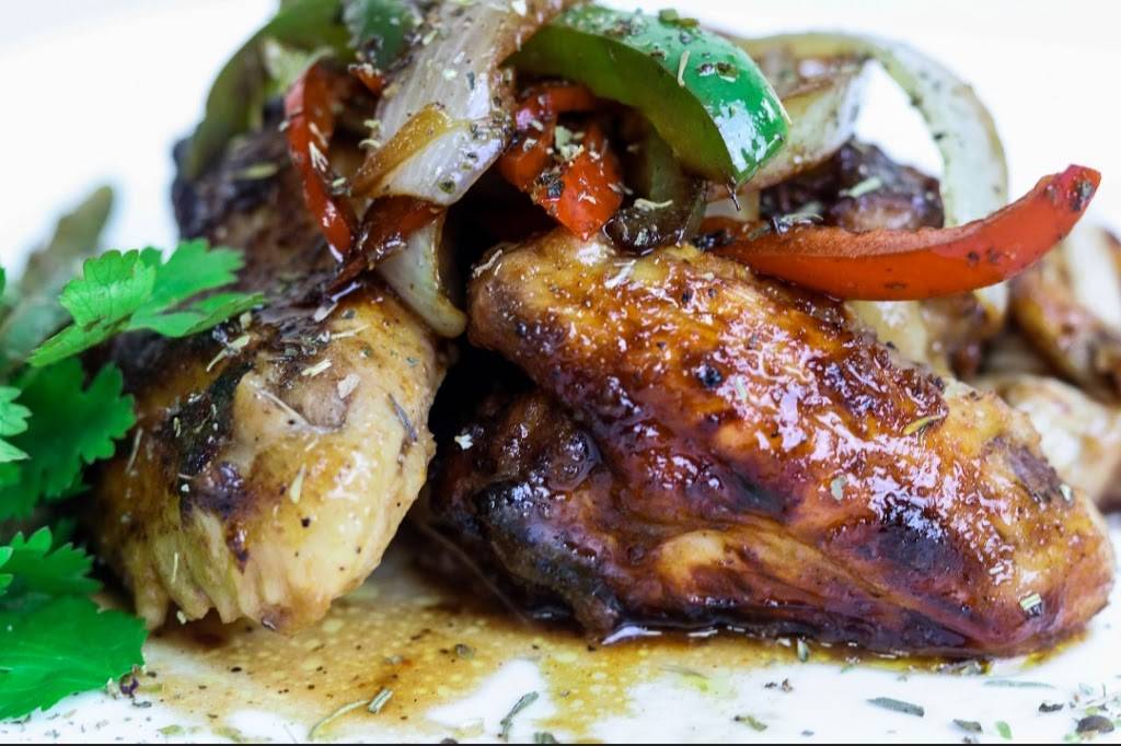 The Foodies Spot | restaurant | 7350 S Stony Island Ave, Chicago, IL 60649, USA | 7734203948 OR +1 773-420-3948