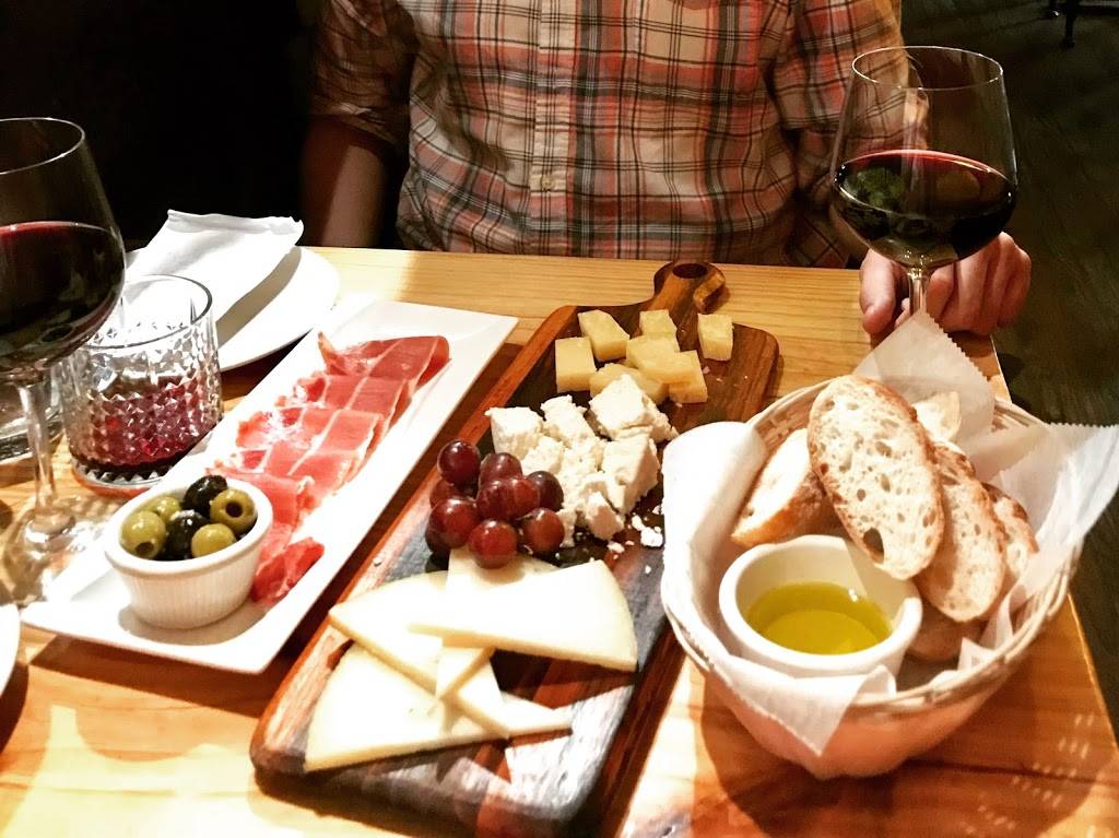 Manchego | restaurant | 1502 Cortelyou Rd, Brooklyn, NY 11226, USA | 3474258511 OR +1 347-425-8511