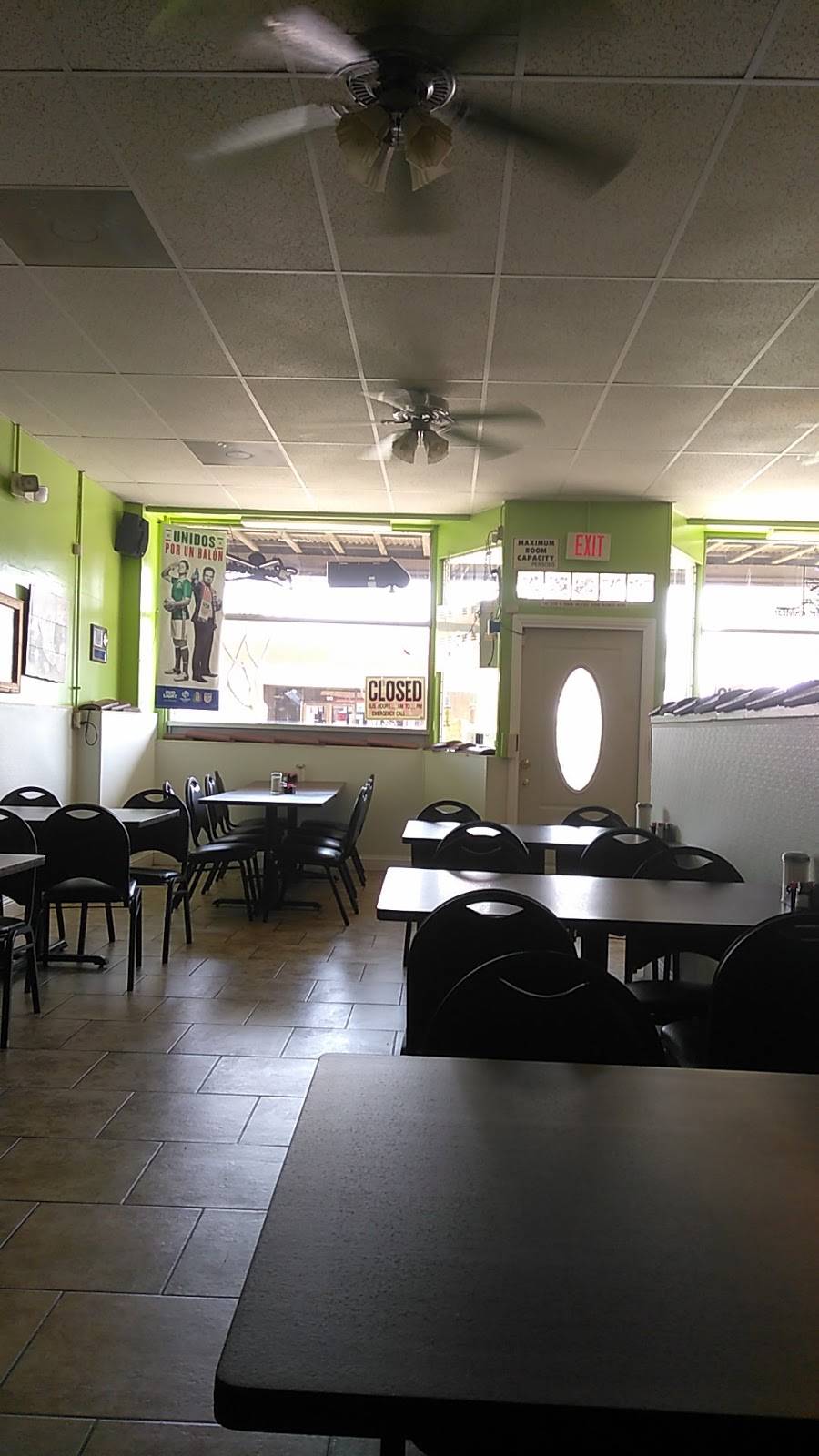El Nuevo Mexicali | restaurant | 101 E Pine St, Exeter, CA 93221, USA | 5595926514 OR +1 559-592-6514
