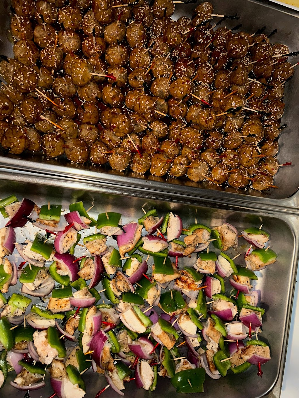 Bigg Bites Catering | restaurant | 1420 Washington Blvd, Detroit, MI 48226, USA | 3137840397 OR +1 313-784-0397