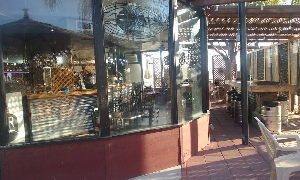 Hangar BBQ | restaurant | 26 Macready Dr, Merced, CA 95341, USA | 2096789009 OR +1 209-678-9009