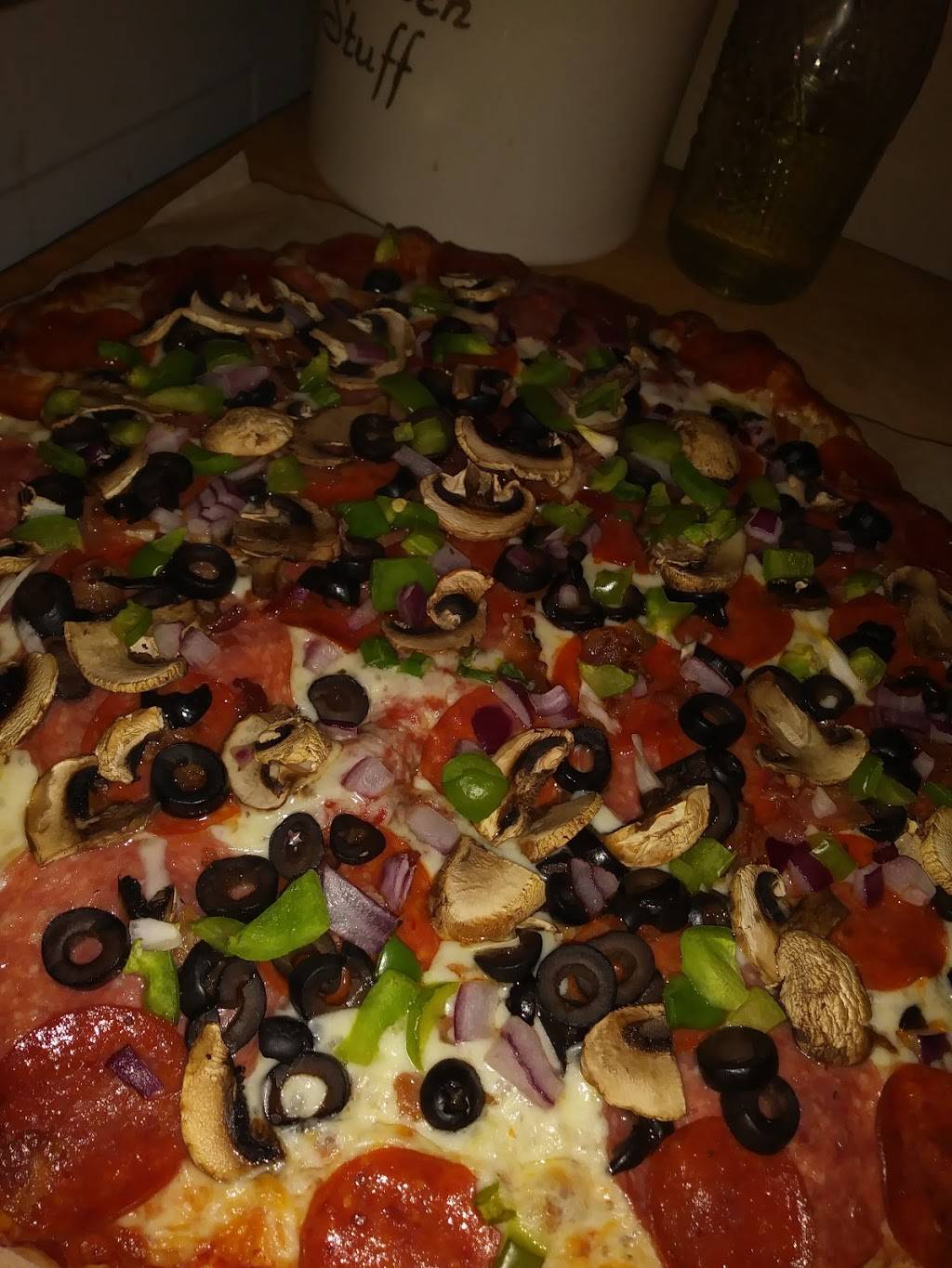 BADAZZ U-Bake Pizza | restaurant | 2015 N Dinuba Blvd, Visalia, CA 93291, USA | 5597332727 OR +1 559-733-2727