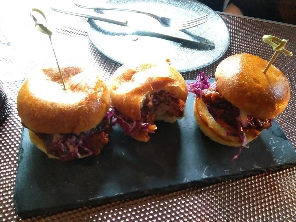 Mauvais Garçons | restaurant | 1830 Rue William, Montréal, QC H3J 1R5, Canada | 5149311777 OR +1 514-931-1777