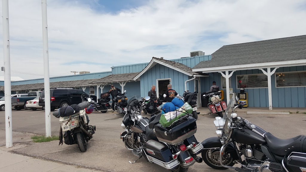 Outpost Café | restaurant | 1011 S Main, Lusk, WY 82225, USA | 3073343085 OR +1 307-334-3085