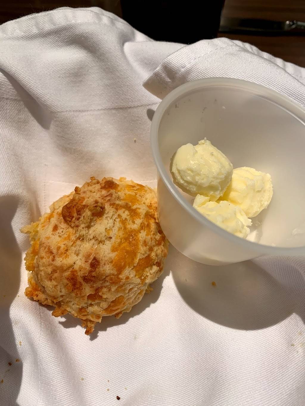 Deltas Kitchen | restaurant | 3600 Elvis Presley Blvd, Memphis, TN 38116, USA | 9014433000 OR +1 901-443-3000