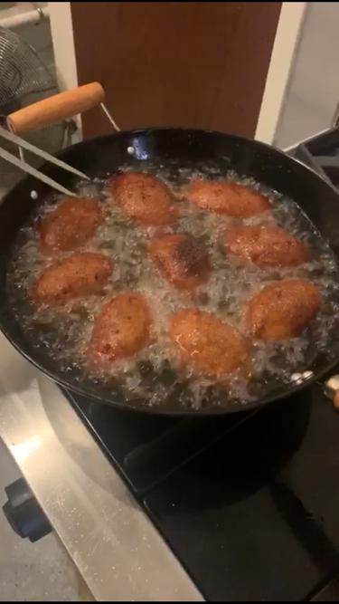 Sotos Kitchen | restaurant | 790 Amboy Ave, Perth Amboy, NJ 08861, USA | 7326385285 OR +1 732-638-5285