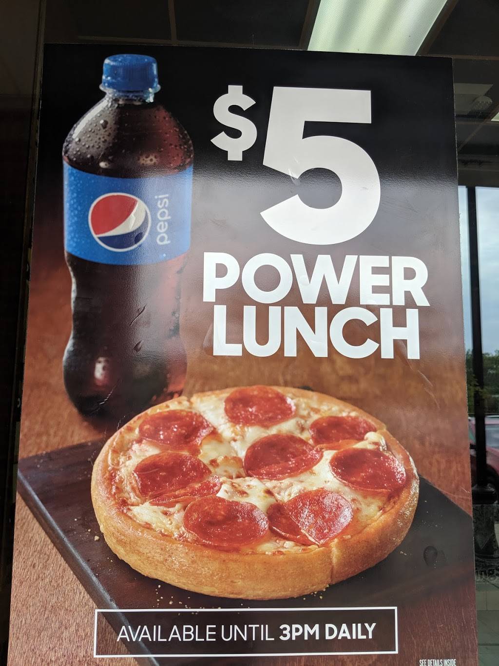 Pizza Hut | meal takeaway | 3046 Columbia Ave #115, Franklin, TN 37064, USA | 6157942400 OR +1 615-794-2400