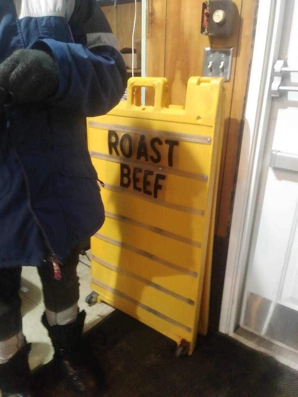 Sportsmans Tavern | restaurant | 218 E Clark St, Albert Lea, MN 56007, USA | 5073730896 OR +1 507-373-0896