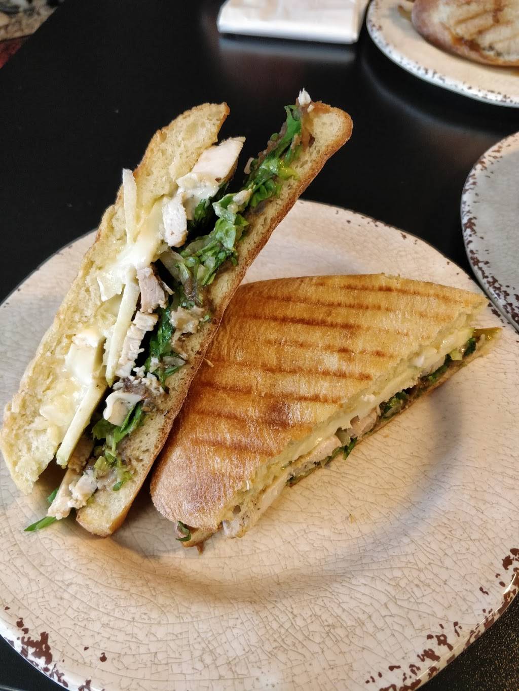 Mama Milas Cafe | restaurant | 9113 Derry Rd W, Milton, ON L9T 7Y9, Canada | 9052031060 OR +1 905-203-1060