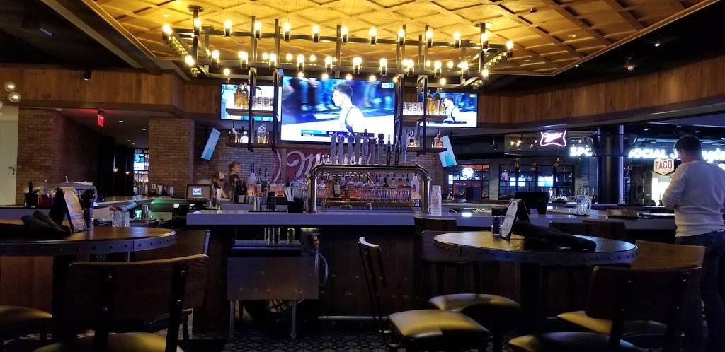 Miller Tavern & Beer Garden | restaurant | 1650 E Randol Mill Rd STE 110, Arlington, TX 76011, USA | 8177691552 OR +1 817-769-1552