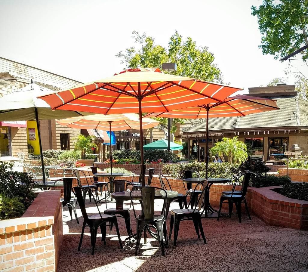 Konitos Cafe | restaurant | 1730 Garnet Ave, San Diego, CA 92109, USA | 8582307355 OR +1 858-230-7355