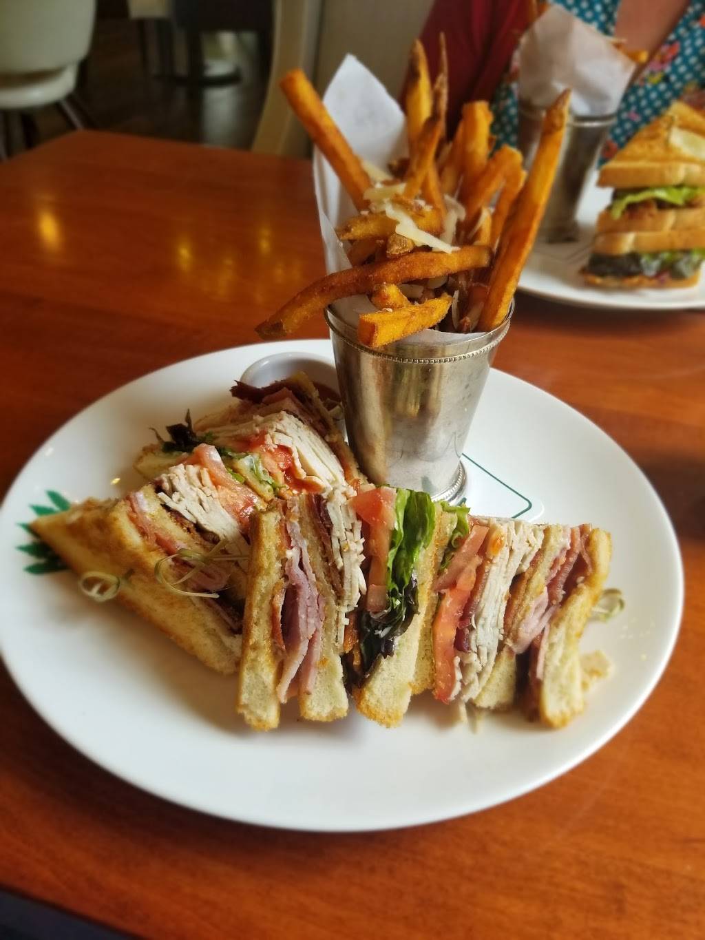 The Grove Kitchen & Gardens | restaurant | 3500 Old Jacksonville Hwy, Tyler, TX 75701, USA | 9039390209 OR +1 903-939-0209