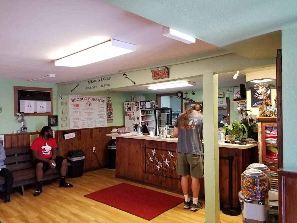Bronco Burritos | restaurant | 4917 Broadway Avenue J, Galveston, TX 77551, USA | 4097629344 OR +1 409-762-9344