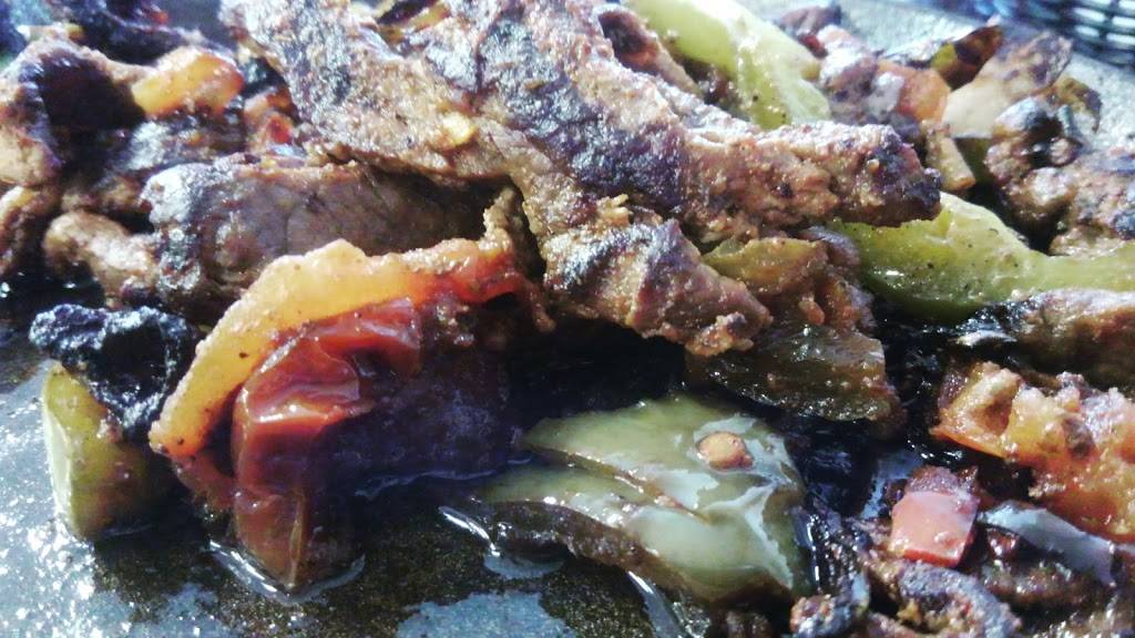 Puente Grande | restaurant | 2022 N Locust Ave, Lawrenceburg, TN 38464, USA | 9312447575 OR +1 931-244-7575