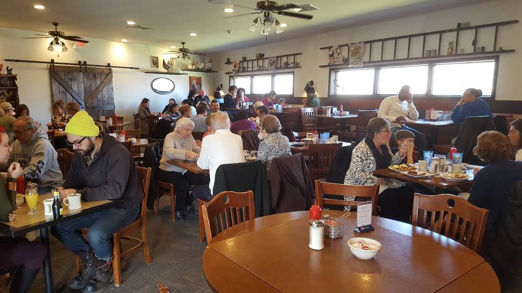 Howling Rooster Cafe | restaurant | 529 Englewood Ave, Buffalo, NY 14223, USA | 7168384440 OR +1 716-838-4440