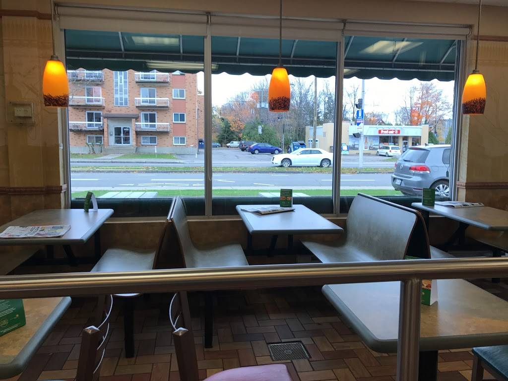 Subway | restaurant | 3500 Chemin des Quatre-Bourgeois, Québec, QC G1W 2L2, Canada | 4186511314 OR +1 418-651-1314