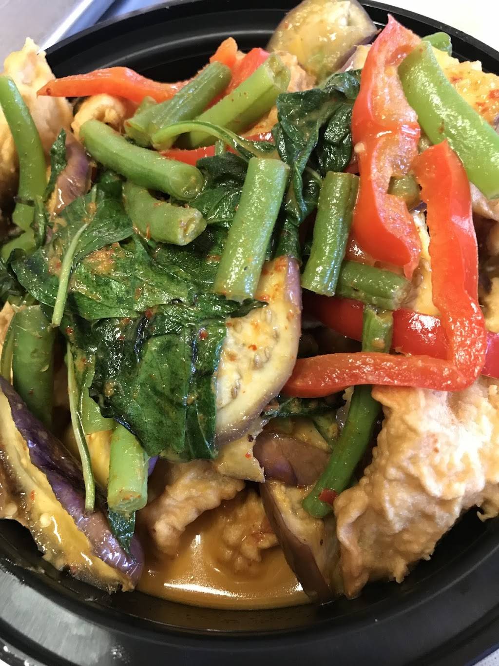 Thai Kitchen By Yimmies | restaurant | 48 W Church St, Bergenfield, NJ 07621, USA | 2013742362 OR +1 201-374-2362