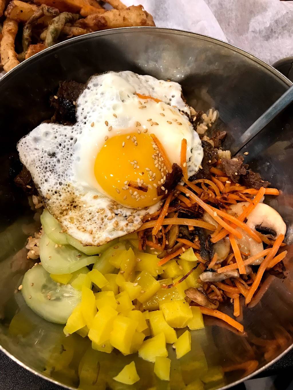 Kosmos BopShop | restaurant | 308 S Ashley St, Ann Arbor, MI 48104, USA | 7343694767 OR +1 734-369-4767