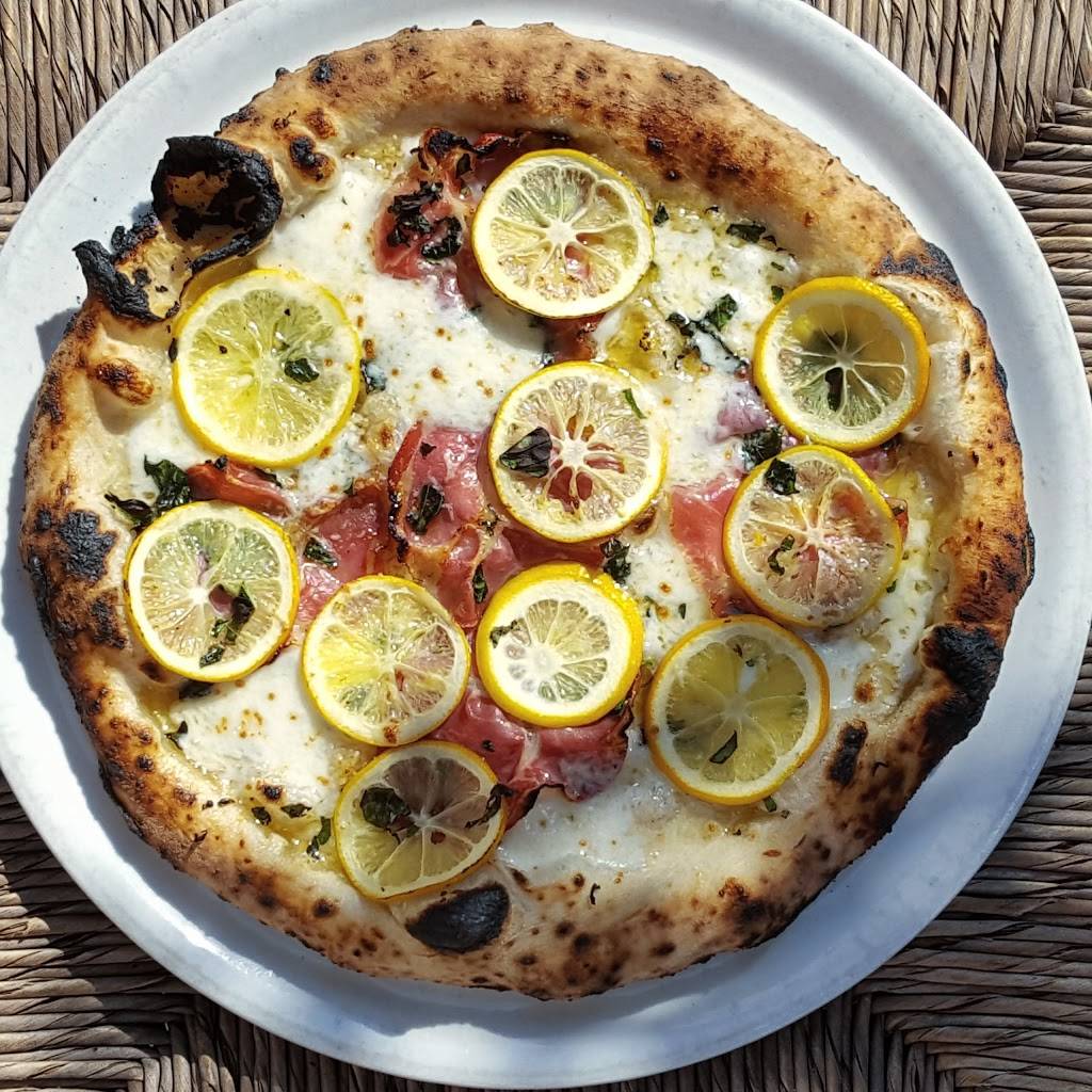 Aquila Pizza Al Forno | restaurant | 7 Paterson Ave, Little Falls, NJ 07424, USA | 9732560050 OR +1 973-256-0050