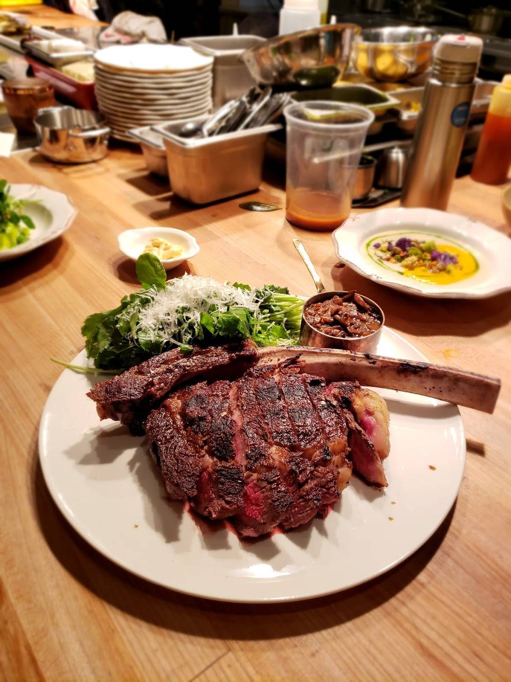 Farmhouse | restaurant | 8500 W 3rd St, Los Angeles, CA 90048, USA | 3108184925 OR +1 310-818-4925