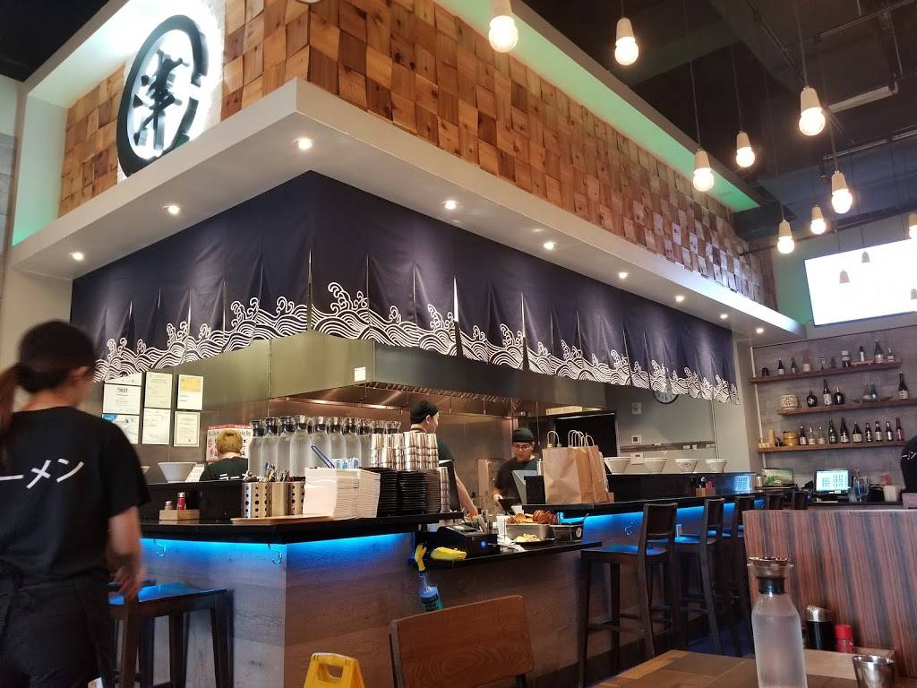 Akira Ramen & Izakaya | restaurant | 1800 Rockville Pike H1, Rockville, MD 20852, USA | 2402423669 OR +1 240-242-3669