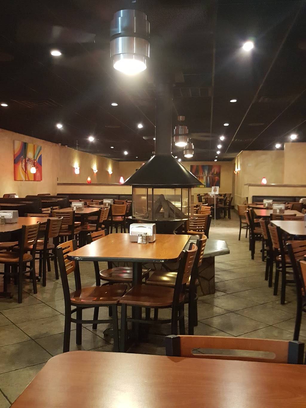 Monicals Pizza | restaurant | 1703 W Main St, Robinson, IL 62454, USA | 6185443228 OR +1 618-544-3228