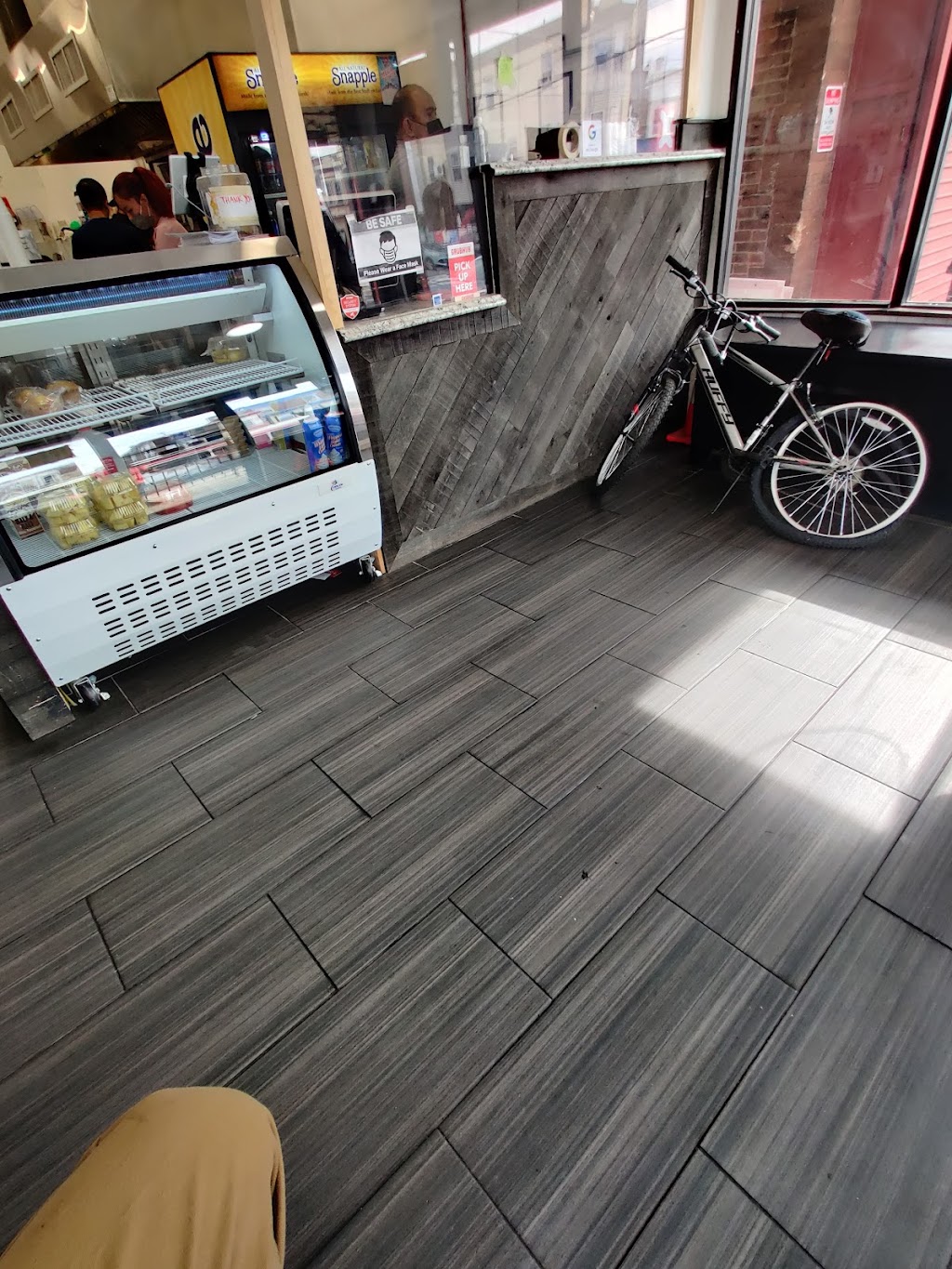 Spruce Breakfast & Lunch | restaurant | 5605 Spruce St, Philadelphia, PA 19139, USA | 2156609795 OR +1 215-660-9795