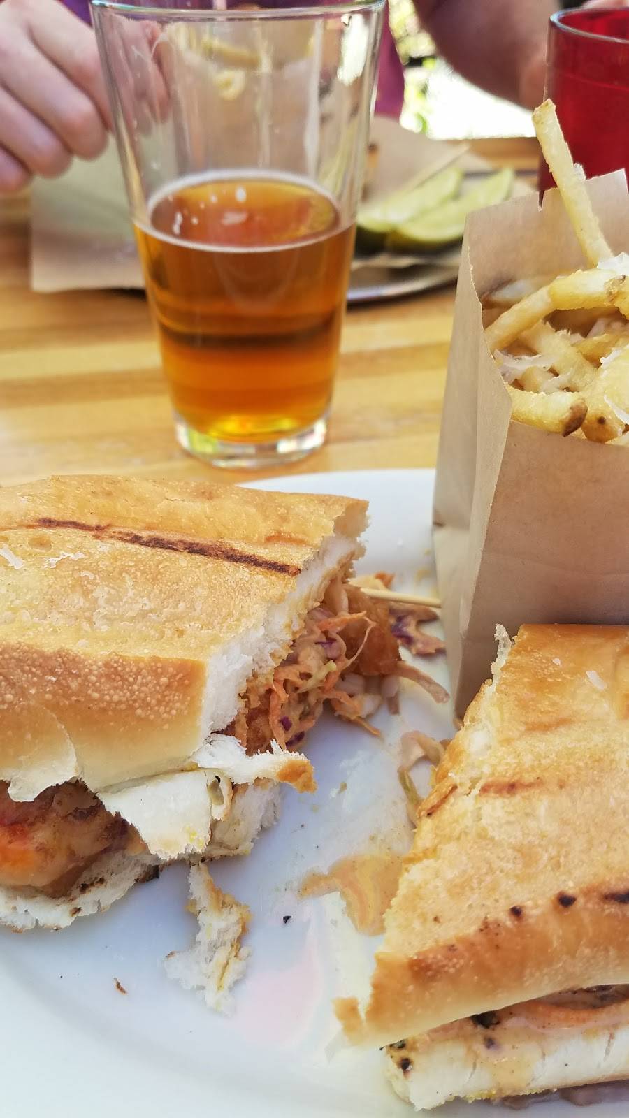 Flying Pig Pub & Kitchen Vista | restaurant | 230 S Santa Fe Ave, Vista, CA 92084, USA | 7606304311 OR +1 760-630-4311