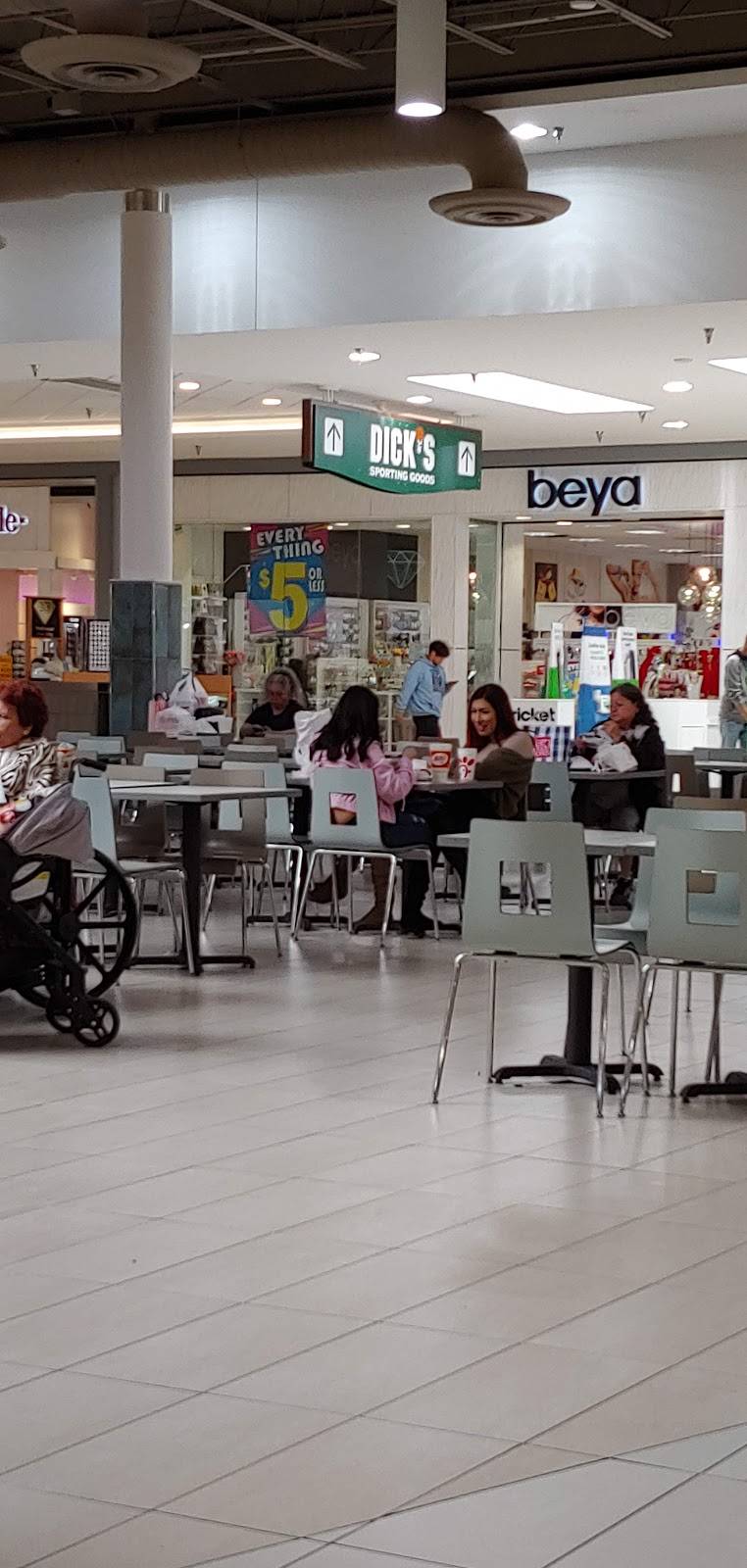 Pretzelmaker | restaurant | 2310 SW Military Dr #110, San Antonio, TX 78224, USA | 2109247258 OR +1 210-924-7258