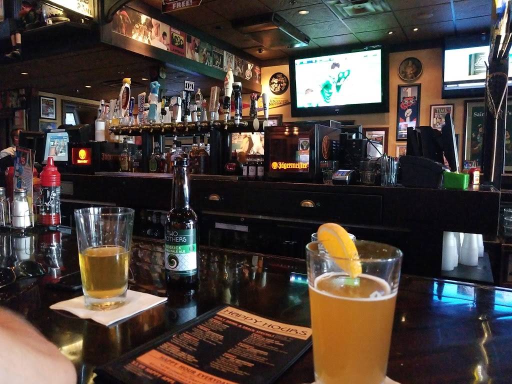 Finn McCools Irish Sports Pub Crystal Lake | restaurant | 72 N Williams St, Crystal Lake, IL 60014, USA | 8153561155 OR +1 815-356-1155
