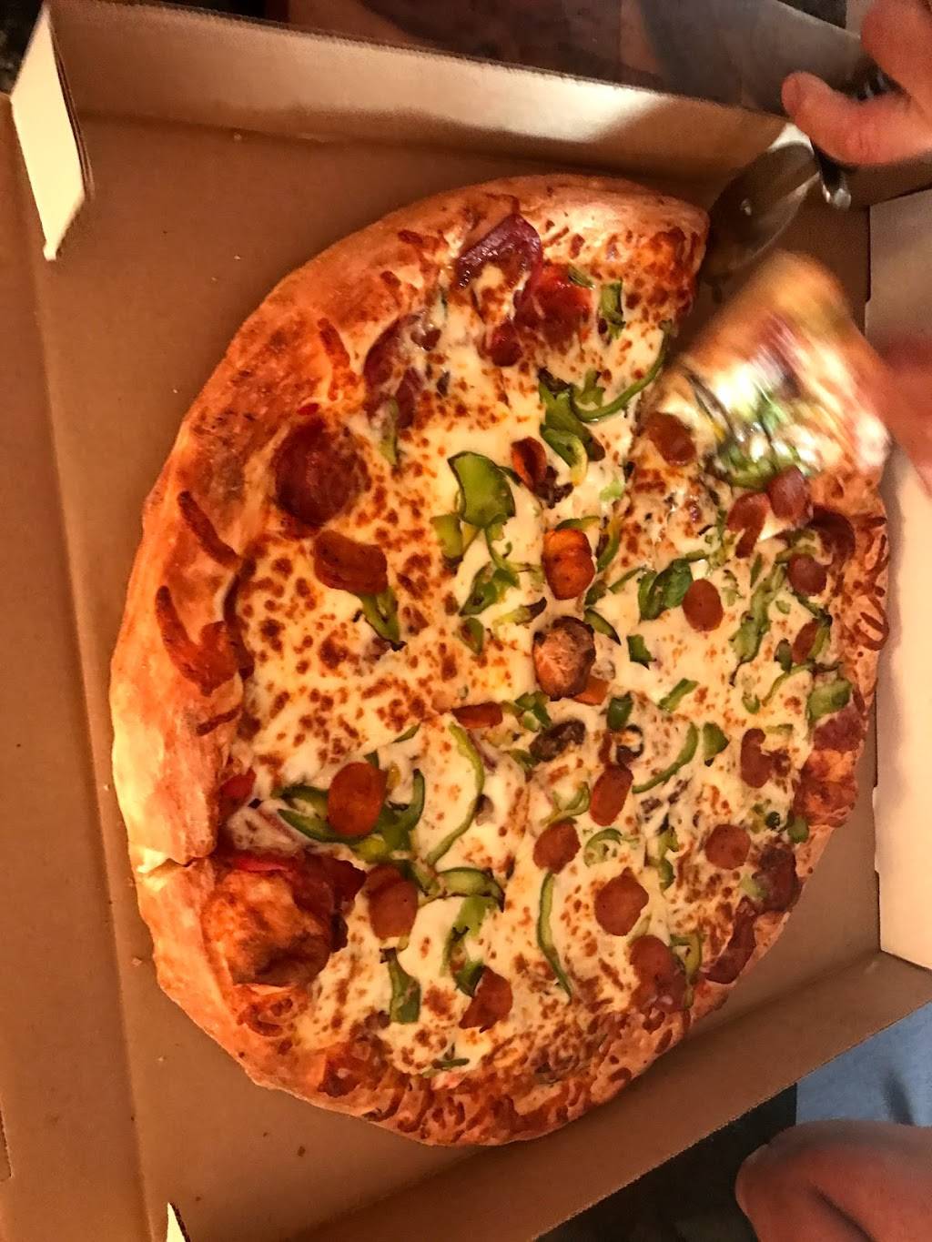 Vulcano | restaurant | 907 Boulevard Industriel, Terrebonne, QC J6Y 1V7, Canada | 4506210444 OR +1 450-621-0444