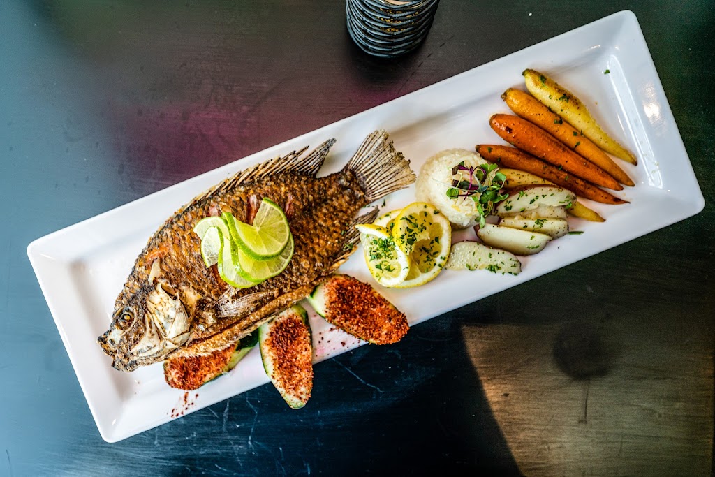 Martins Cocina y Cantina | restaurant | 162 N La Brea Ave, Inglewood, CA 90301, USA | 3107744053 OR +1 310-774-4053