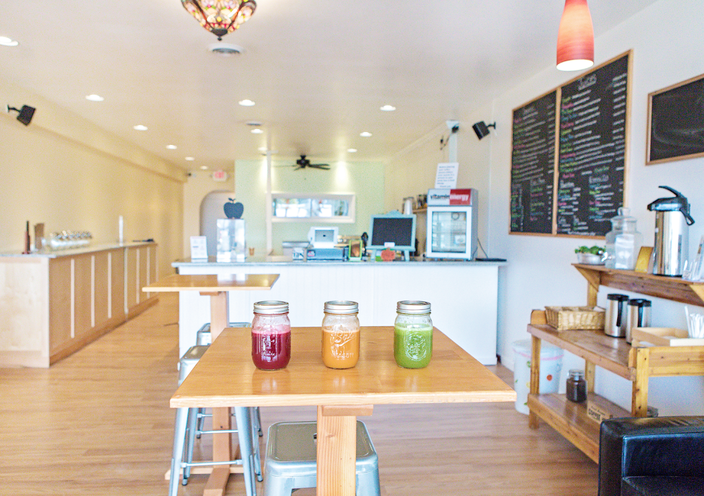 My Main Squeeze | restaurant | 48 Shaker Rd, East Longmeadow, MA 01028, USA | 4135252533 OR +1 413-525-2533