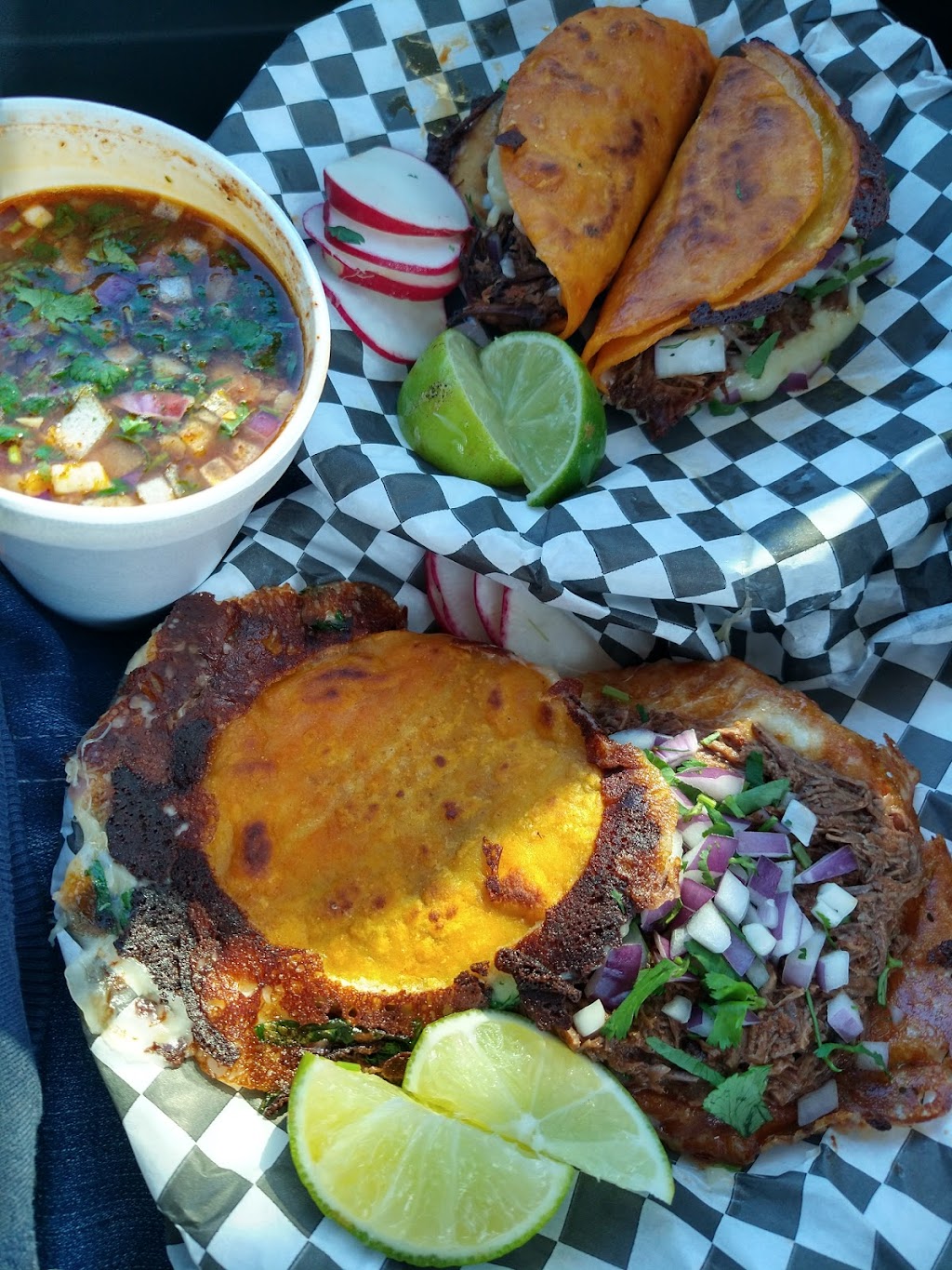 Birrieria La KoritA | restaurant | 440 E Palmdale Blvd, Palmdale, CA 93550, USA | 6614356907 OR +1 661-435-6907