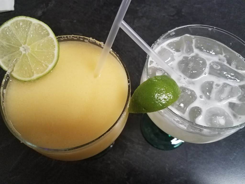 Kenyas Family Restaurant | restaurant | 27 S Main St, Clintonville, WI 54929, USA | 7154603511 OR +1 715-460-3511