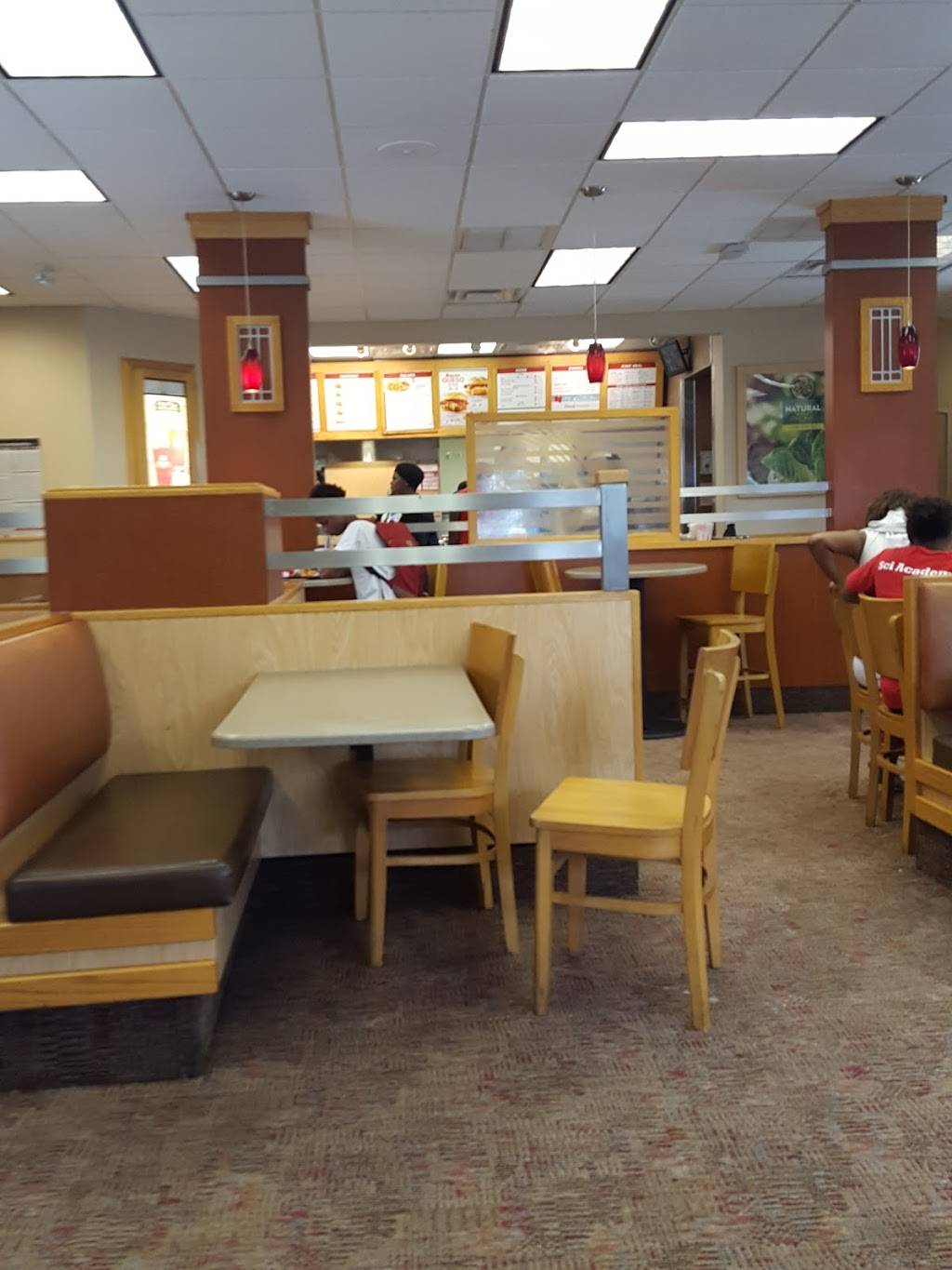 Wendys | restaurant | 5701 Read Blvd, New Orleans, LA 70127, USA | 5043080503 OR +1 504-308-0503
